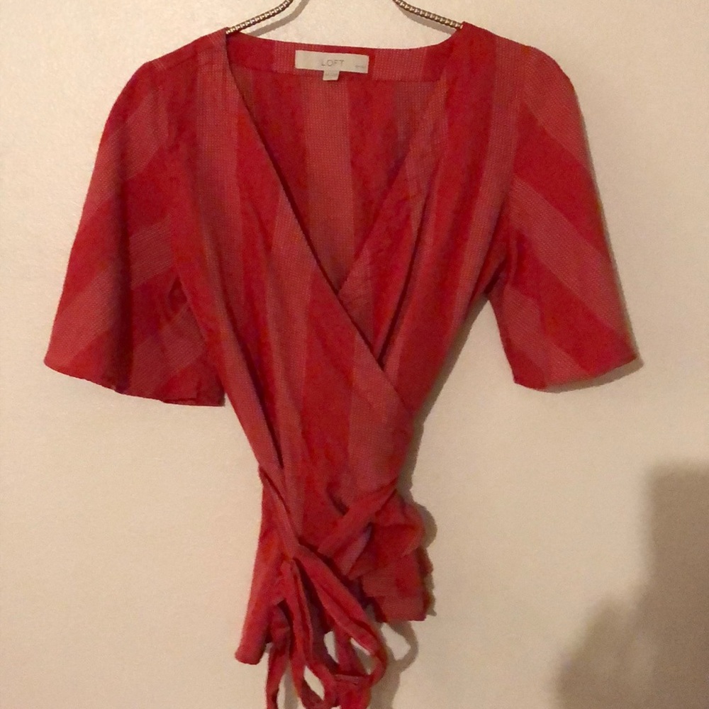 Loft Peplum Wrap Top Red Size Medium Petite